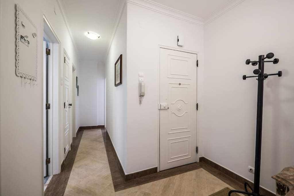 Apart Lisboa Confortavel 2 Quartos Com Terraco Odivelas  Eksteriør billede